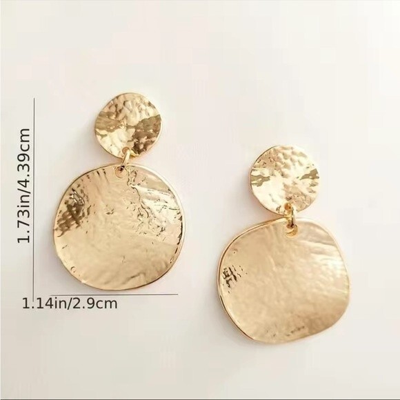 Matte Round Disc Geometric Circle Statement Earrings - Picture 3 of 4